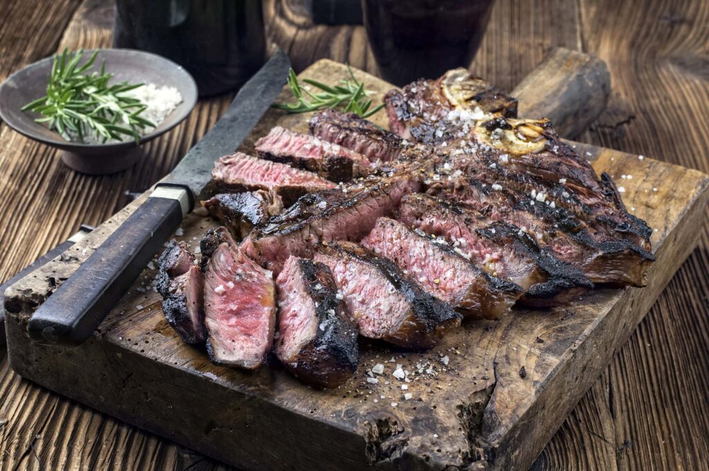 Italian food that is not pizza or pasta bistecca all Fiorentina.