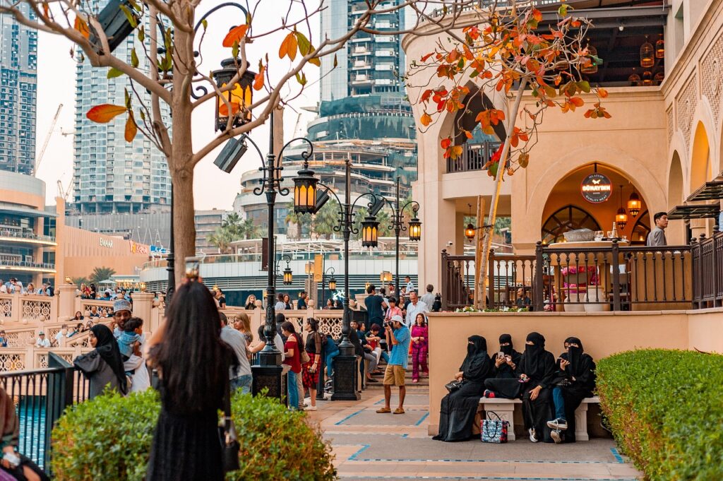 Autumn season in Dubai depicting top 3 seasons to visit Dubai.
