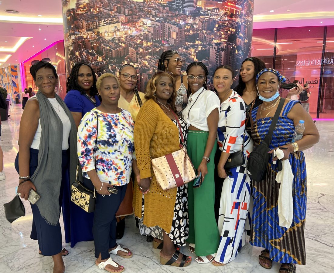 Women Group-Dubai1